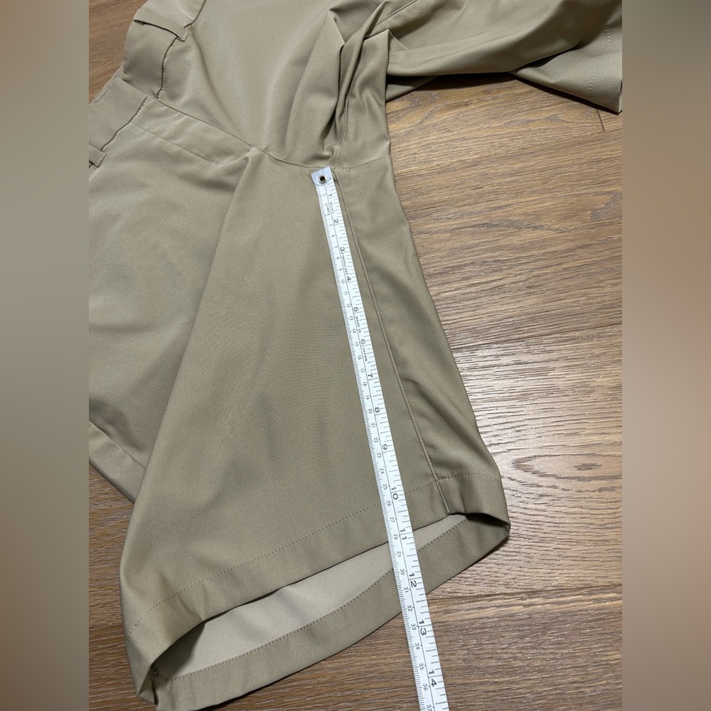 Size 12 Nike golf shorts, Bermuda shorts - Picture 11 of 11